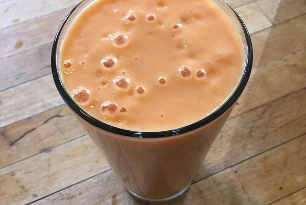 moringa peach smoothie